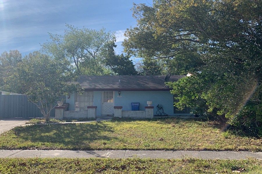 1st image of 8546 Briar Grove Cir