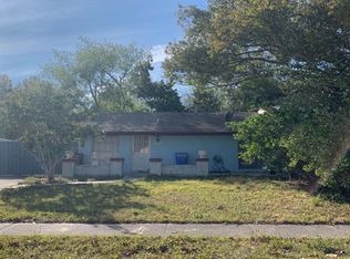 8546 Briar Grove Cir, Tampa, FL 33615