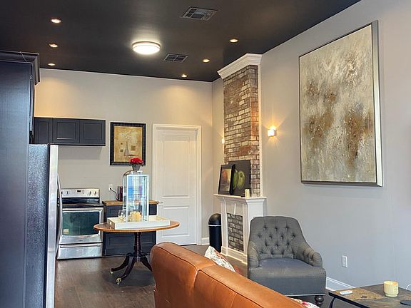 4th image of 1206 Frenchmen St #1206