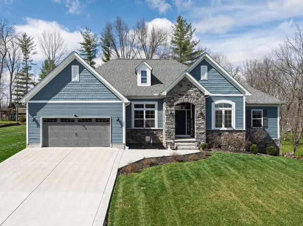 1401 Aqua Vista Dr, Lawrenceburg, IN 47025