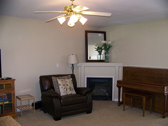5th image of 3591 Bearwood Pl