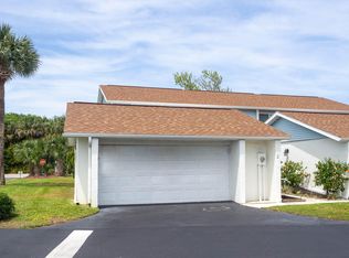 2 Chippingwood Ln, Ormond Beach, FL 32176