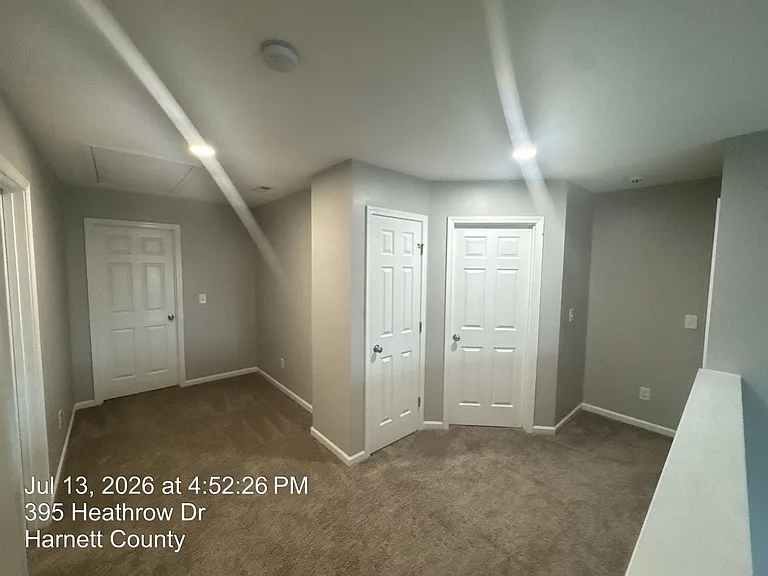 395 Heathrow Dr — Photo 23