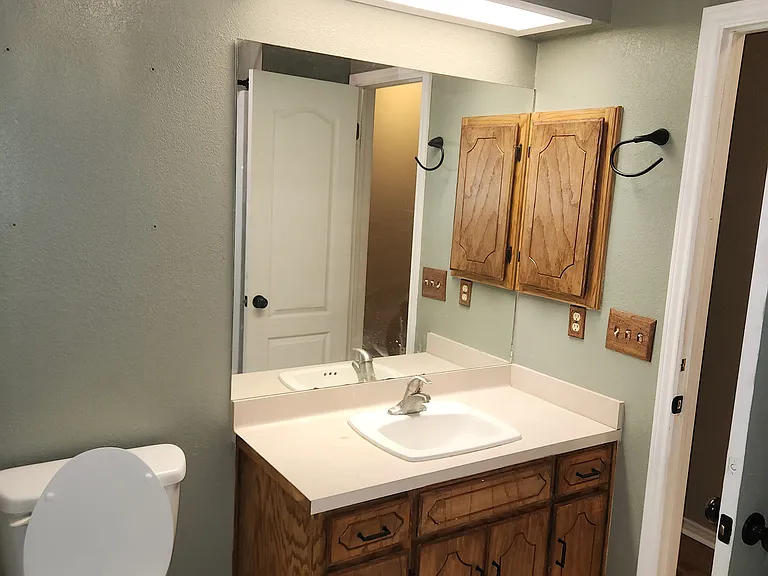 1922 Pheasant Dr — Photo 14