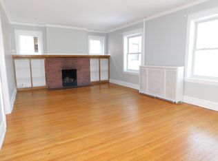 805 Michigan Ave #2B, Evanston, IL 60202