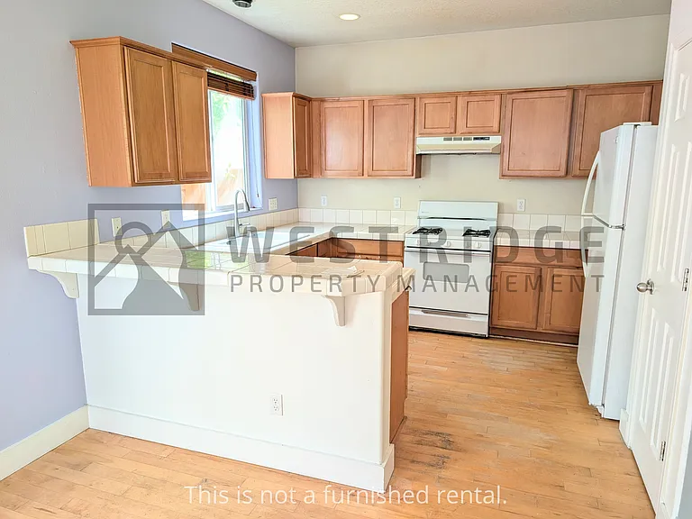 1467 SE Blanchard St — Photo 8