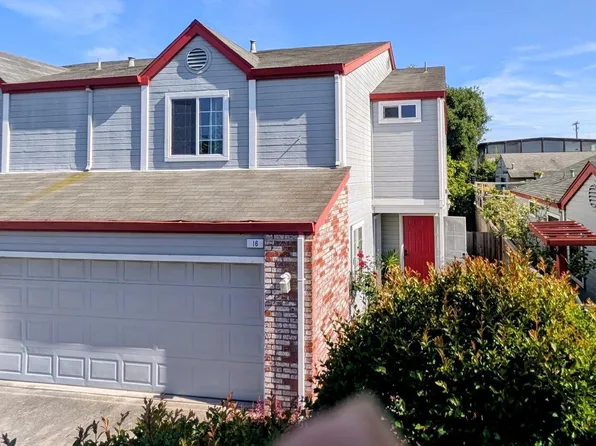 16 Town Square Pl, Oakland, CA 94603