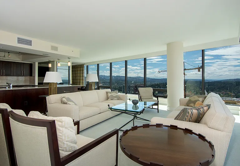 650 Bellevue Way NE #2404 — Photo 9