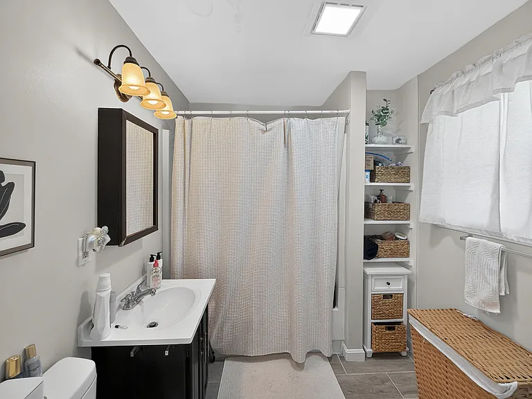 2 North St #1 — Photo 8
