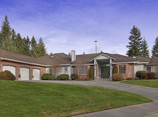 22506 NE 39th Way, Redmond, WA 98053