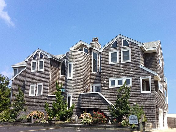 2nd image of 57B Long Beach Blvd