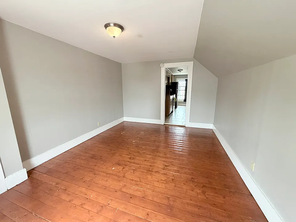 Additional view of livingroom into kitchen