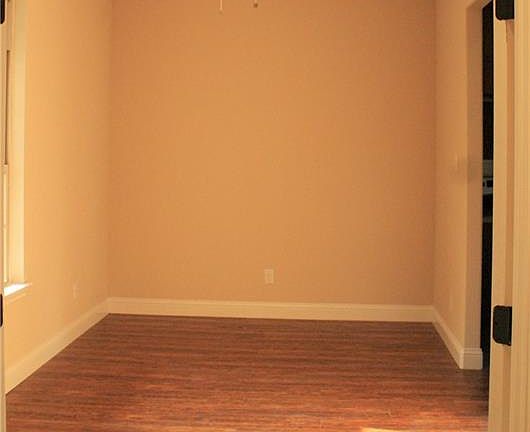 5th image of 618 Kiowa Cir