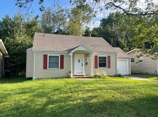 930 E Cherokee St, Springfield, MO 65807