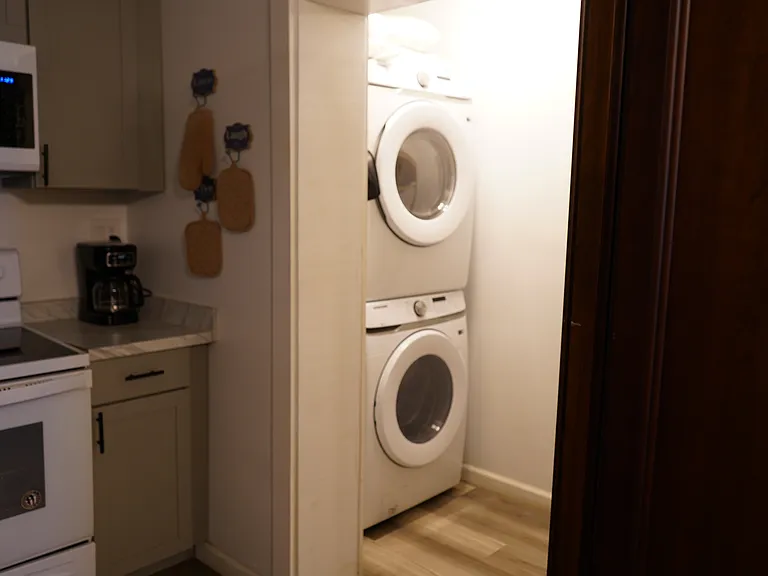 1154 Central Ave #2 — Photo 7