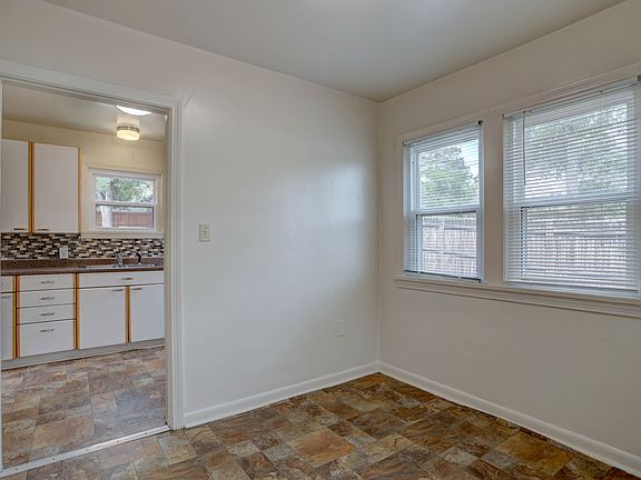 4th image of 1902 Washington Ave