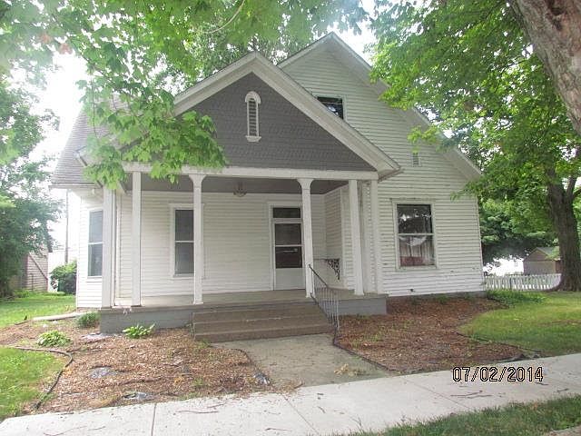 1st image of 40 W Fletchall St