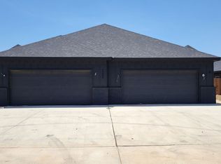 7205 22nd Pl, Lubbock, TX 79407