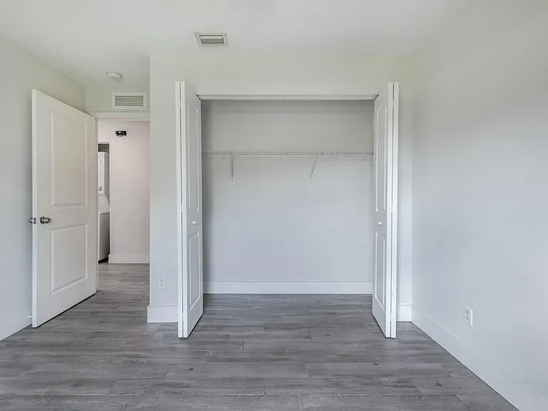 4743 Myla Ln — Photo 14