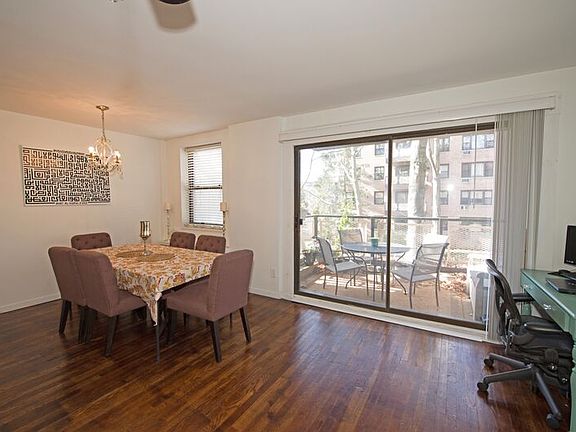 4th image of 6 Birchwood Ct APT 2L