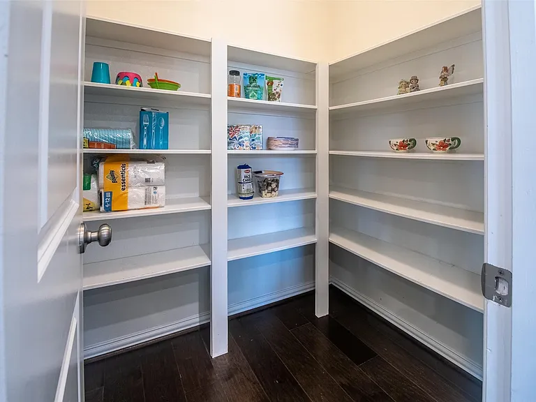 18303 Chester Meadow Ln — Photo 12