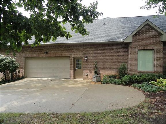 5th image of 1743 Riverhaven Dr