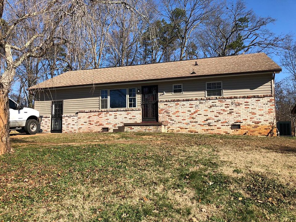 1st image of 2888 London Cir