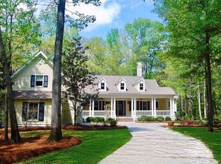 27 Oldfield Village Rd, Bluffton, SC 29909