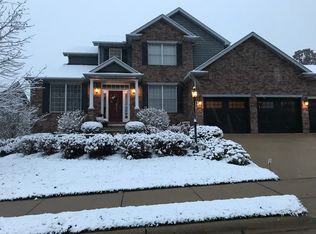 4127 W Stonewater Dr, Peoria, IL 61615