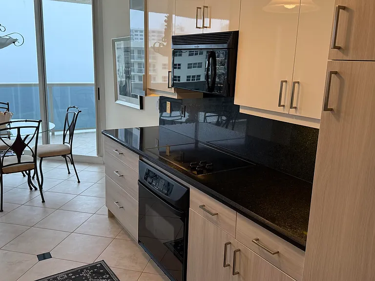 3200 N Ocean Dr #2105 — Photo 9