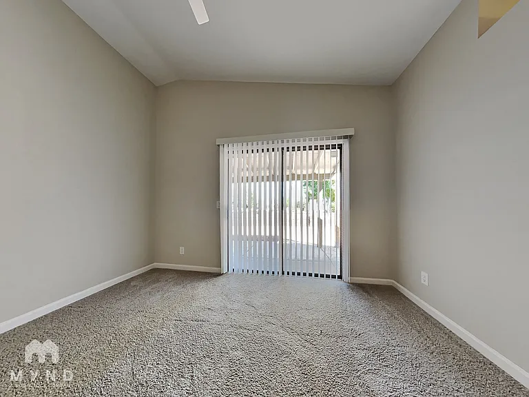 4816 W Sierra Vista Dr — Photo 19