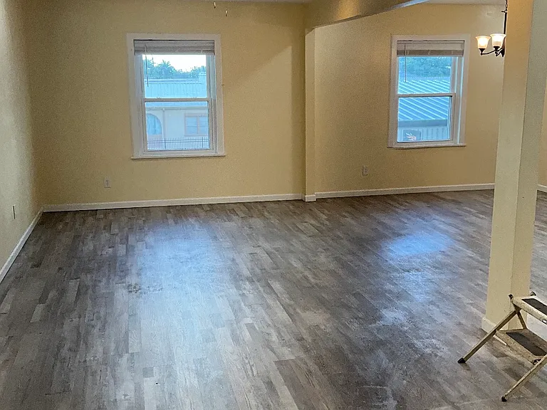 725B Grand Caillou Rd — Photo 4