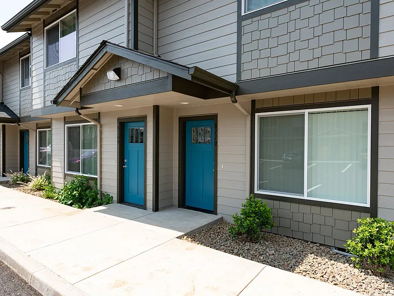Lebanon City Townhomes — Photo 3