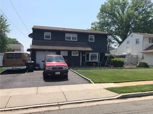 37 Tennyson St, Carteret, NJ 07008