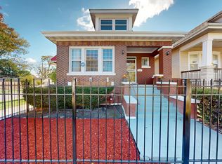 1445 W 73rd St, Chicago, IL