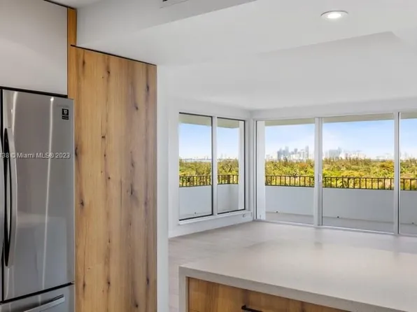 177 Ocean Lane Dr APT 814, Key Biscayne, FL 33149