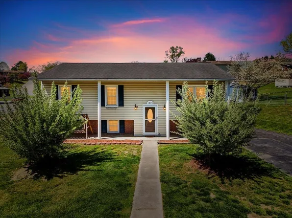 1401 Hix St, Pulaski, VA 24301