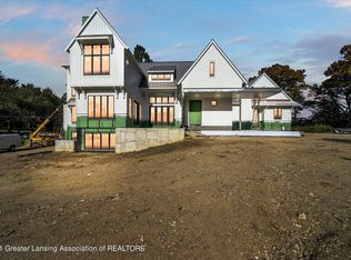 1411 Manderford Rd, Bloomfield Hills, MI 48304