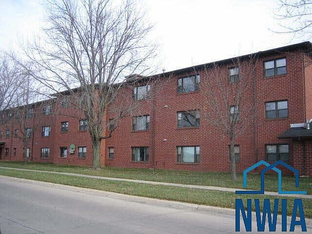 1st image of 1317 N Seneca St #206