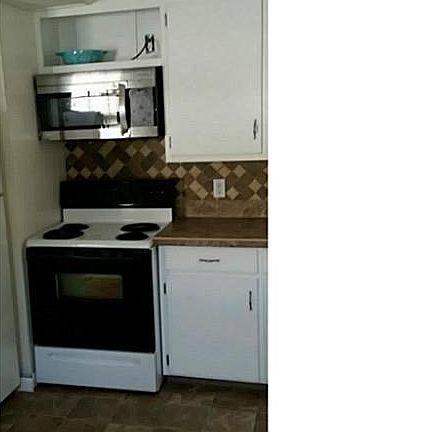 5th image of 212 Garden City Dr