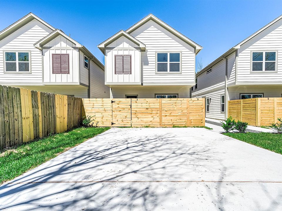 1st image of 2020 Hampton St #A-b