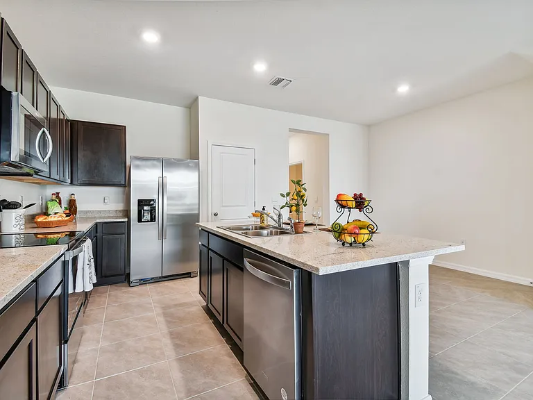 5701 English Oak Ln — Photo 10