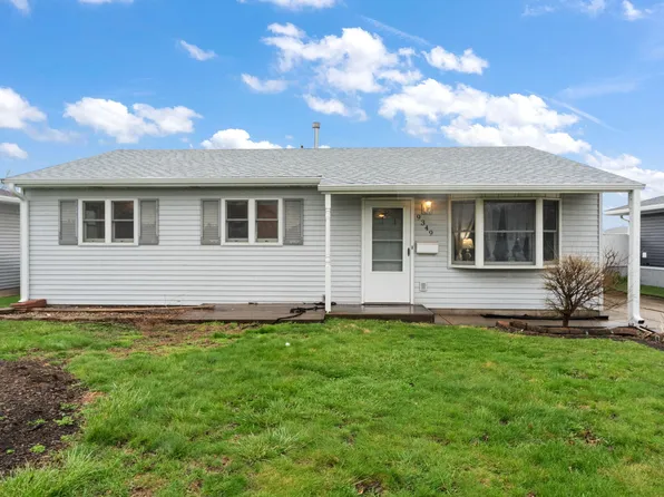 9349 Saric Dr, Highland, IN 46322