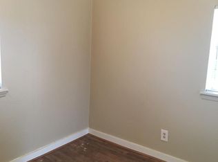 809 W 10th St, Claremore, OK 74017