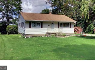 192 Hendricks Ave, Vineland, NJ 08360