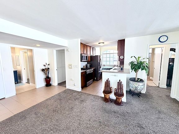 3rd image of 1430 Colby Ave Unit 303
