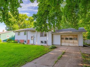 706 Mark Dr, Verona, WI 53593