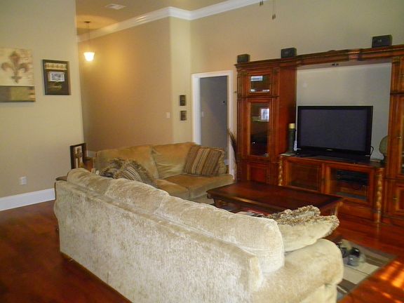 Crown Molding