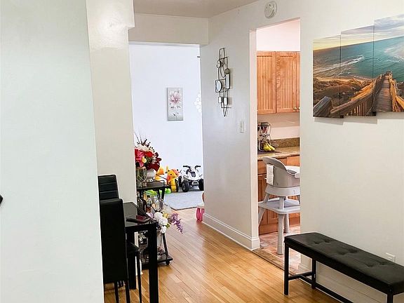 5th image of 245 Bronx River Road #7F