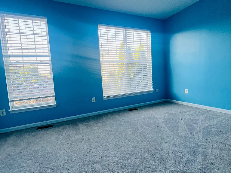 13129 Park Crescent Cir — Photo 24